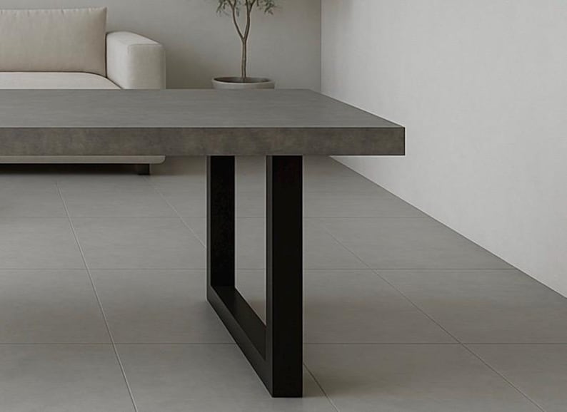 Table béton ciré sur mesure pieds métal en U – Image 12