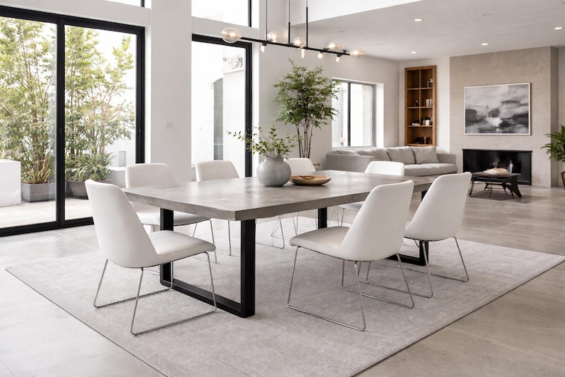 Table béton ciré sur mesure pieds métal en U