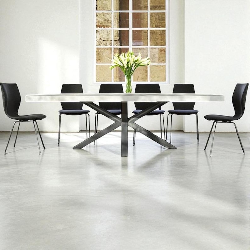 Table béton ciré pied Mikado métal – Image 5